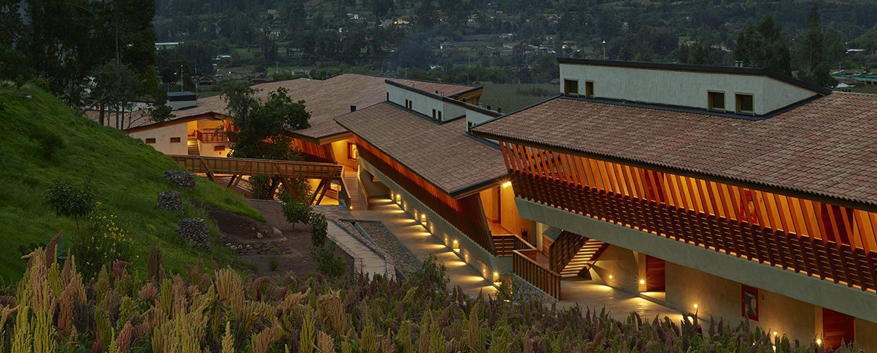 http://Lodge%20Explora%20Valle%20Sagrado%20Peru