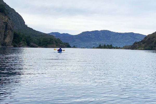 Kayak y Caminatas