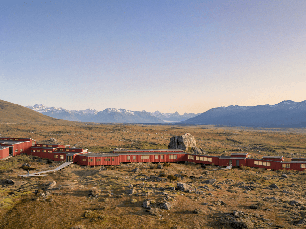 Explora El Calafate luxury lodge exterior in Patagonia – modern design with sweeping steppe and mountain views
