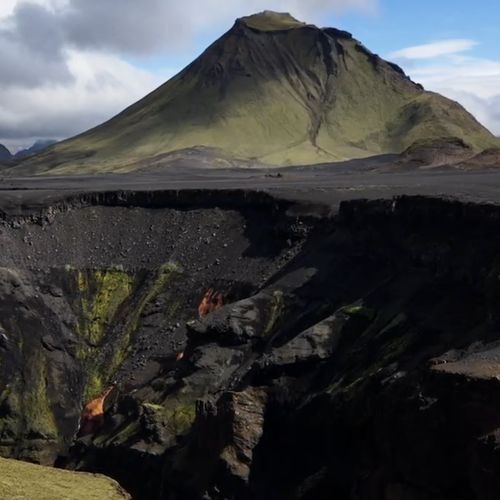Impressive view of an Iceland valley