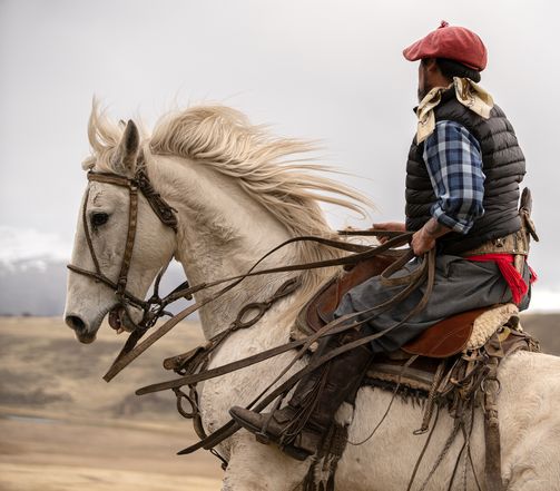 Gaúcho in action during a Patagonia exploration, representing the local culture and authentic experiences offered by Explora lodges.